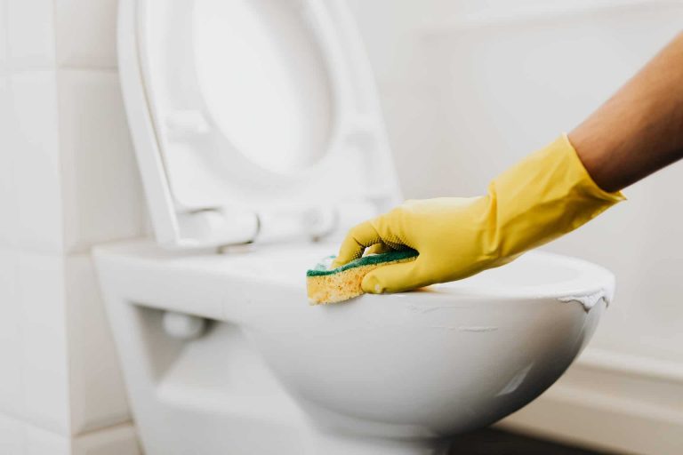 Bathroom cleaning tips to save time and worry